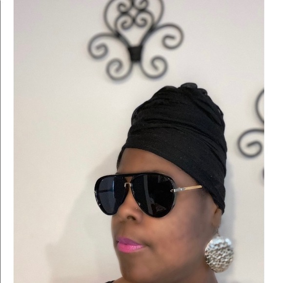 Women’s Sunglasses - Picture 2 of 2